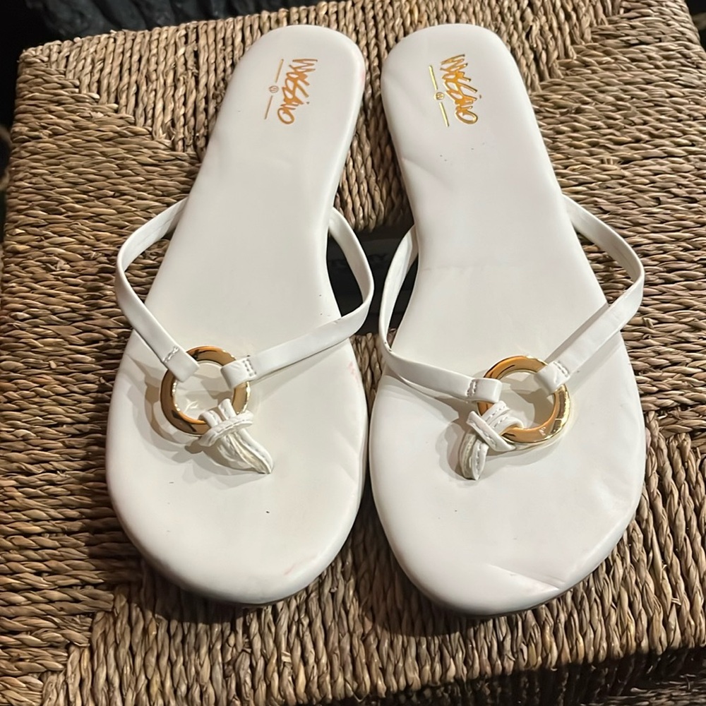 Massimo white and gold flip flops